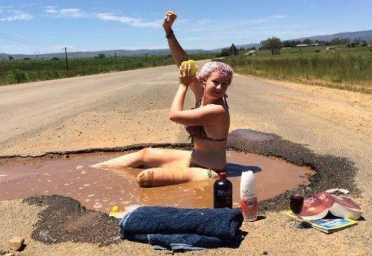 CURE POKAZALE SVOJU &Scaron;A&Scaron;AVU STRANU: Potpuno se opustile i isprobale ne&scaron;to novo i divlje