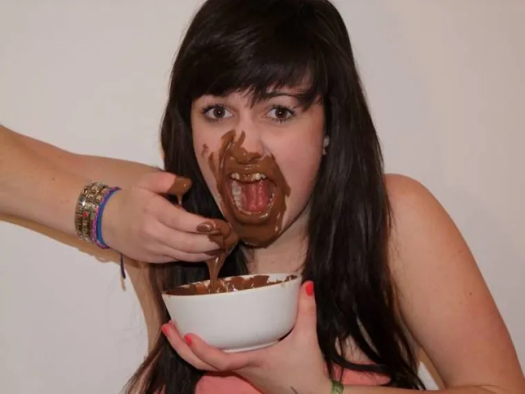 CURE POKAZALE SVOJU &Scaron;A&Scaron;AVU STRANU: Potpuno se opustile i isprobale ne&scaron;to novo i divlje