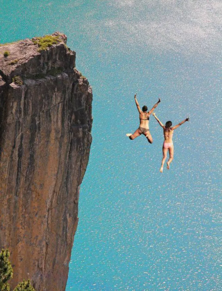 CURE POKAZALE SVOJU &Scaron;A&Scaron;AVU STRANU: Potpuno se opustile i isprobale ne&scaron;to novo i divlje