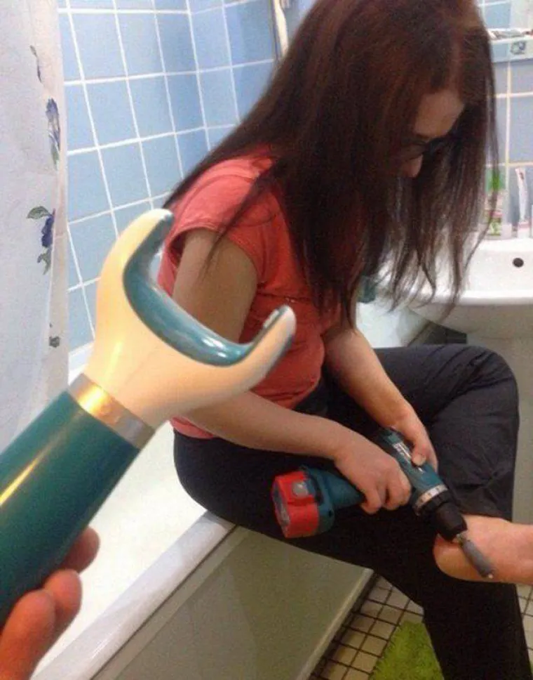 CURE POKAZALE SVOJU &Scaron;A&Scaron;AVU STRANU: Potpuno se opustile i isprobale ne&scaron;to novo i divlje