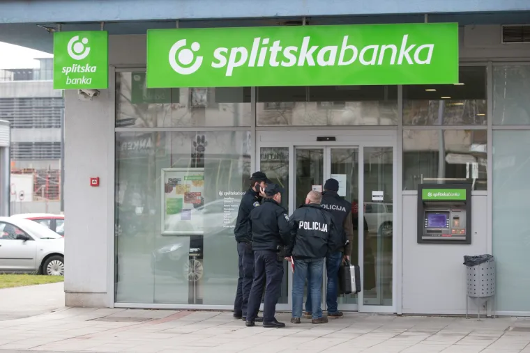 Pljačka banke u Zagrebu: u&scaron;ao je u poslovnicu u sivoj jakni, trenirci i s kapom na glavi pa zaprijetio