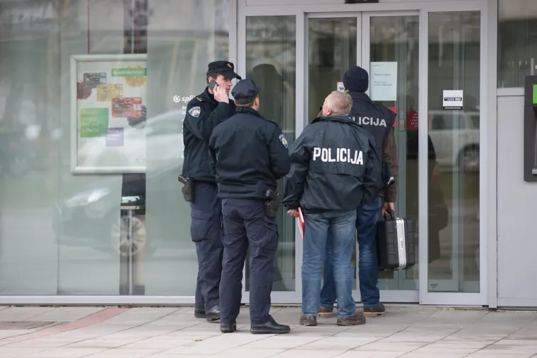 Pljačka banke u Zagrebu: u&scaron;ao je u poslovnicu u sivoj jakni, trenirci i s kapom na glavi pa zaprijetio