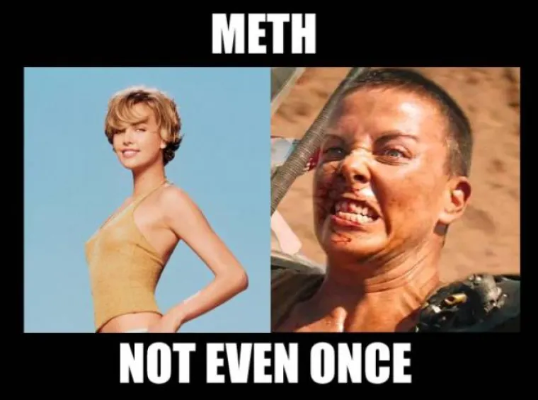 Internet je doveo borbu protiv droge do apsurda pa društvenim mrežama kruže usporedbe prizor prije i nakon konzumiranja droge. No, stvar je u tome da su na prizorima prije i poslije često posve druge osobe pa kombinacije znaju biti urnebesne. Neke od takvih usporedbi pogledajte u nastavku.