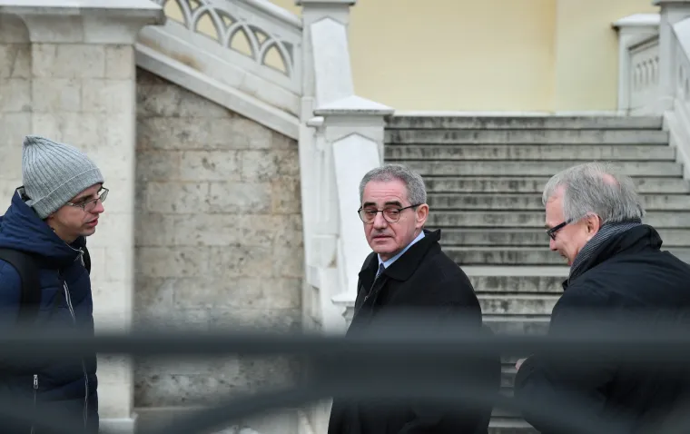 Novinarima nije bilo dopu&scaron;teno pratiti predstavljanje programa kandidata za rektora