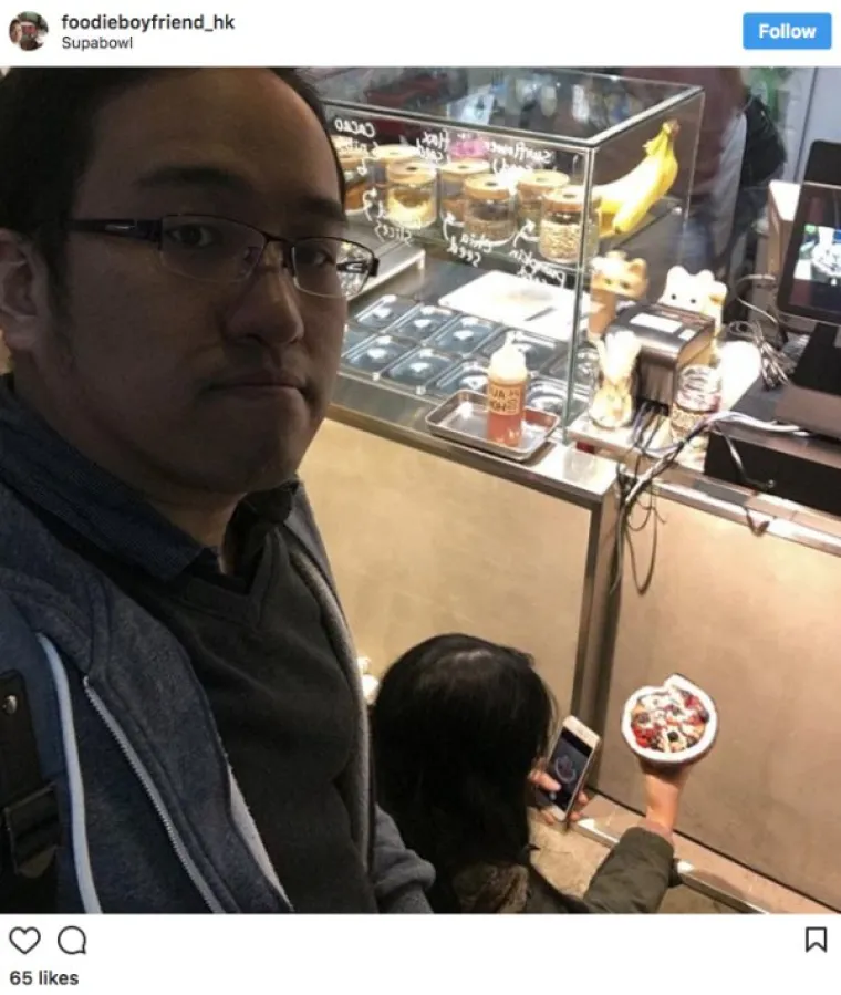 IZA SVAKE SAVR&Scaron;ENE FOTOGRAFIJE KRIJE SE URNEBESNA POZADINA: Nevjerojatno koliko se muče da bi sve zavarali