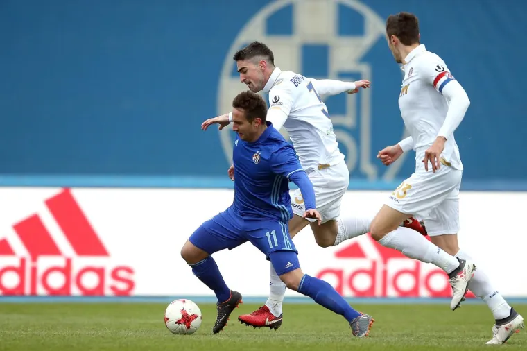 NAJVEĆI HRVATSKI DERBI: Ovako je izgledala rovovska bitka na Maksimiru