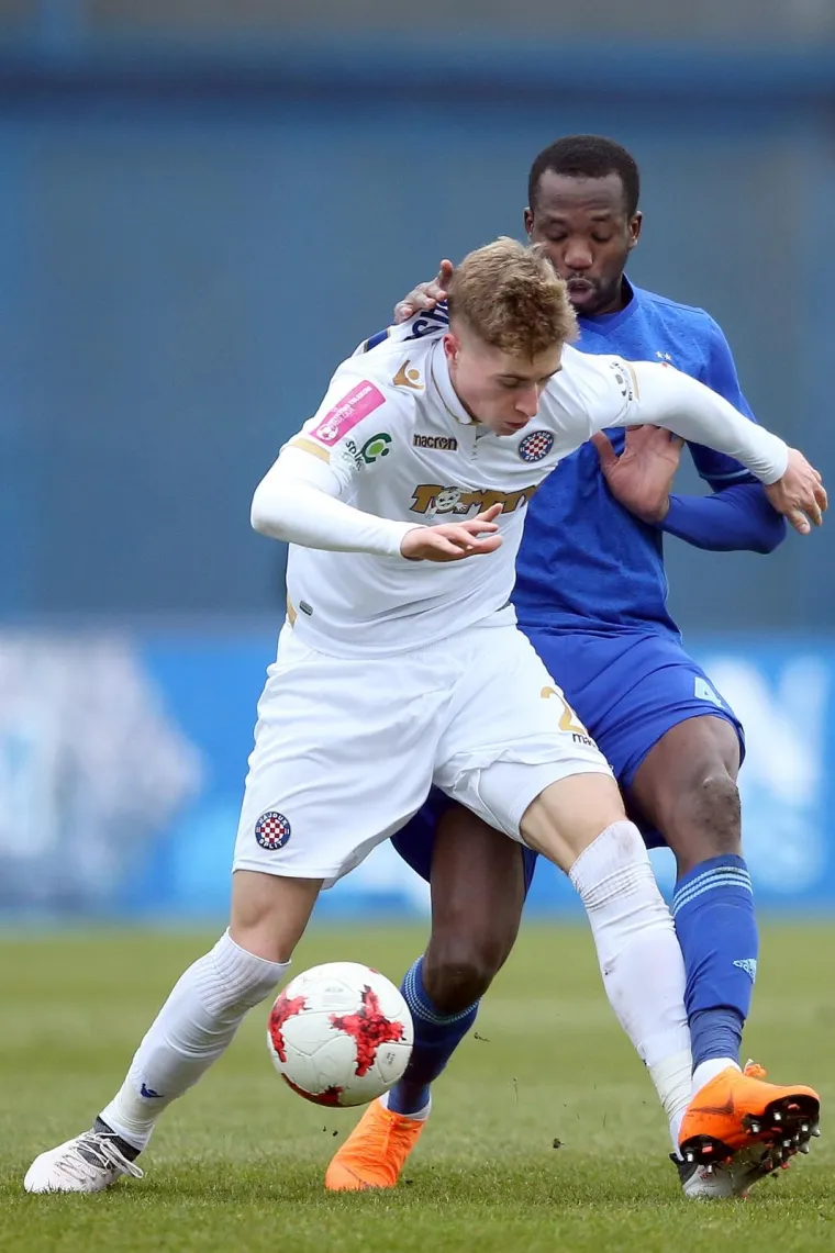 NAJVEĆI HRVATSKI DERBI: Ovako je izgledala rovovska bitka na Maksimiru