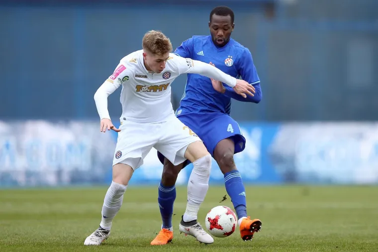 NAJVEĆI HRVATSKI DERBI: Ovako je izgledala rovovska bitka na Maksimiru