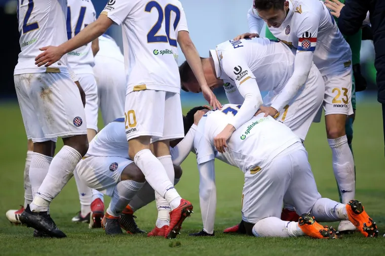 NAJVEĆI HRVATSKI DERBI: Ovako je izgledala rovovska bitka na Maksimiru