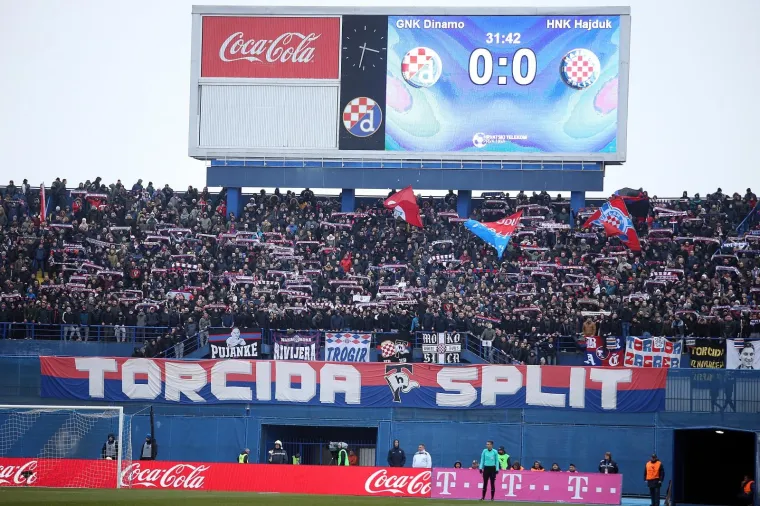 BBB i Torcida na derbiju na Maksimiru