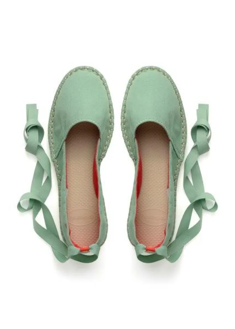 Naše nogice željno iščekuju dolazak proljeća, a sve zbog ovih simpatičnih i ženstvenih espadrila