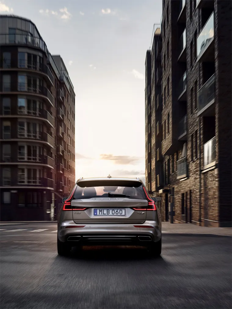 PREDSTAVLJEN JE NOVI VOLVO V60: Pogledajte ga sa svih strana i zavirite u njega