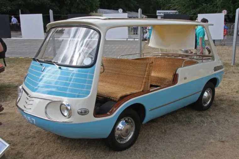 1957 Fiat 600 Multipla Marinella
 - evo, sada znamo od koga je moderna multipla naslijedila svoju prekrasnu liniju.