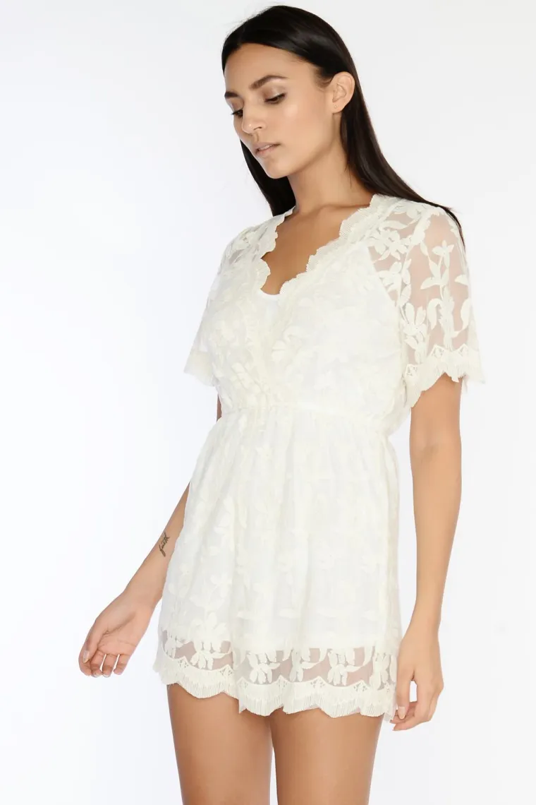 Čipkasti kombinezon, Topshop, 218,47 kuna