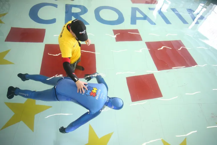 Svaka čast! Budimir &Scaron;obat Buda sru&scaron;io svjetski rekord, ostao pod vodom 24 minute i 11 sekundi