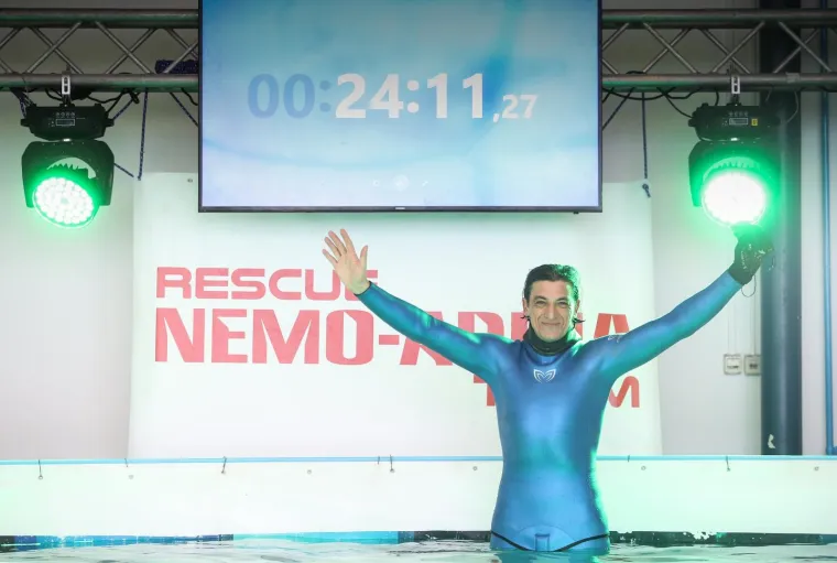 Svaka čast! Budimir &Scaron;obat Buda sru&scaron;io svjetski rekord, ostao pod vodom 24 minute i 11 sekundi