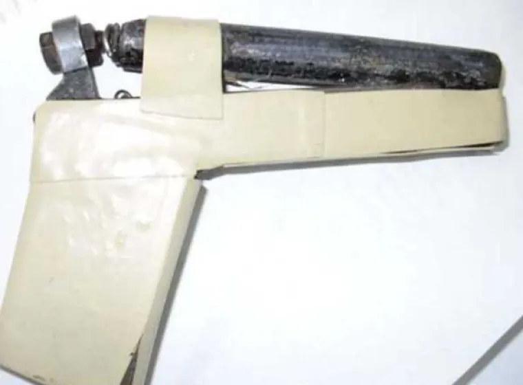 OPASNA ORUŽJA IZ KUĆNE RADINOSTI: Teško je reći jesu li genijalci ili manijaci, provjerite sami