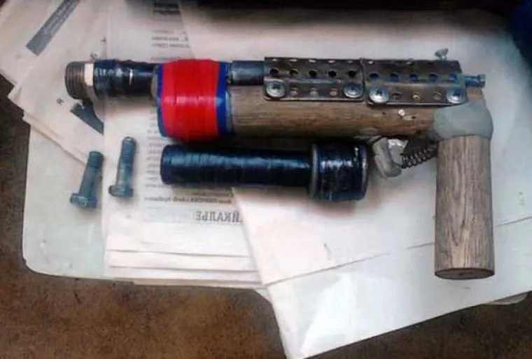 OPASNA ORUŽJA IZ KUĆNE RADINOSTI: Teško je reći jesu li genijalci ili manijaci, provjerite sami