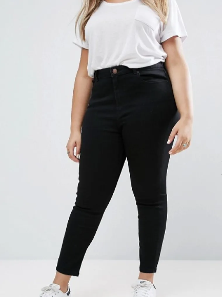 Crne traperice visokog struka, Asos, 250,96 kuna