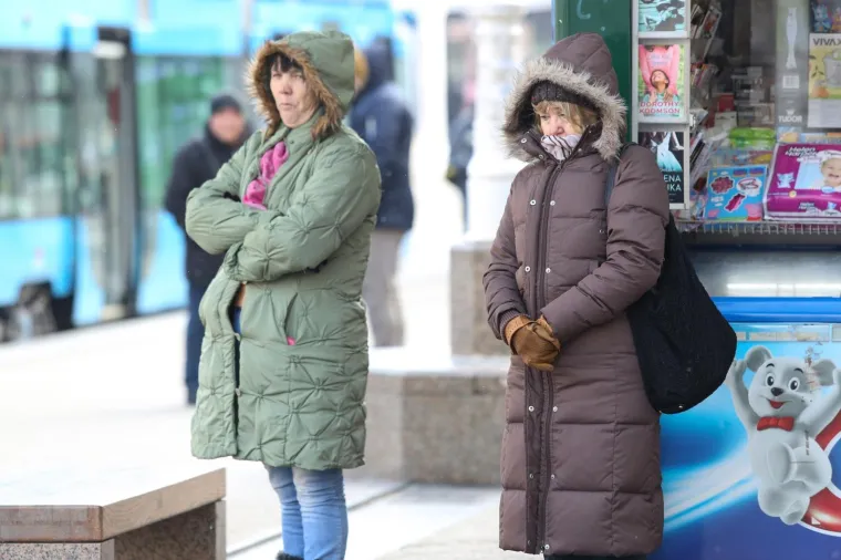 VELIKA FOTOGALERIJA: Sibirski val hladnoće stigao u Hrvatsku, snijeg padao čak i u Dalmaciji