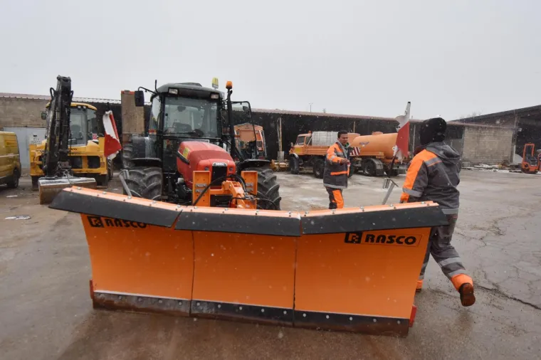 PAHULJE U &Scaron;IBENIKU: Pogledajte kako se zabijelio &scaron;ibenski kraj