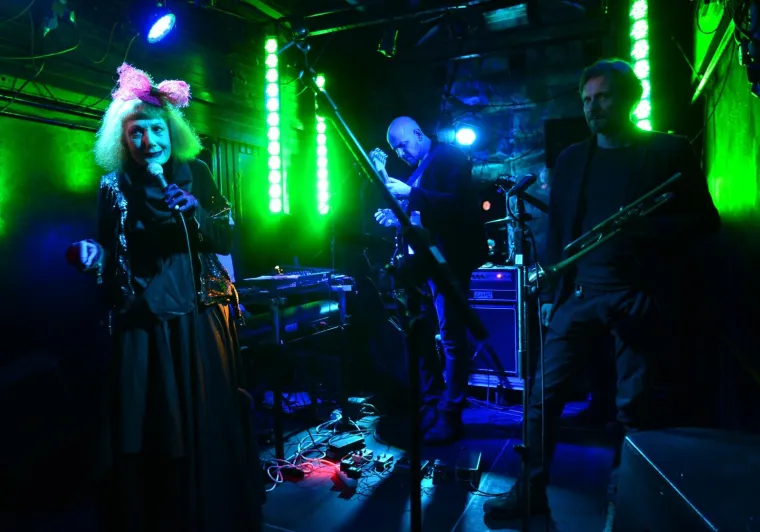 JOSIPA LISAC PJEVALA PROTIV RU&Scaron;ENJA ZAGREBAČKOG KLUBA JABUKE: 'Prospimo malo magije da bager ne može proći'