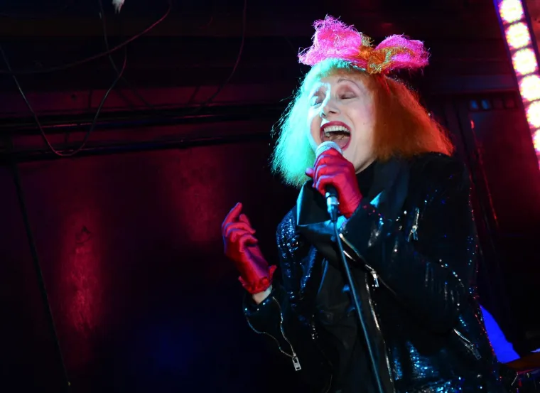 JOSIPA LISAC PJEVALA PROTIV RU&Scaron;ENJA ZAGREBAČKOG KLUBA JABUKE: 'Prospimo malo magije da bager ne može proći'