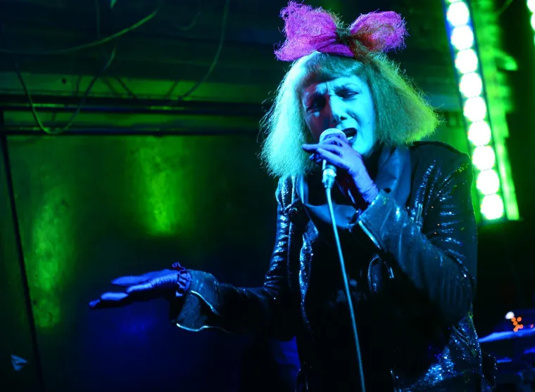 JOSIPA LISAC PJEVALA PROTIV RU&Scaron;ENJA ZAGREBAČKOG KLUBA JABUKE: 'Prospimo malo magije da bager ne može proći'