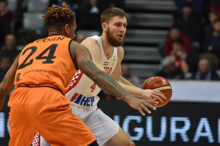 HRVATSKA U ZADRU PROTIV NIZOZEMSKE: Ko&scaron;arka&scaron;i u borbi za plasman na SP