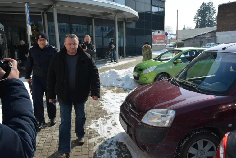 Dragan Dolenec, koji je zbog kćeri zvao Ured predsjednice, pu&scaron;ten da se brani sa slobode