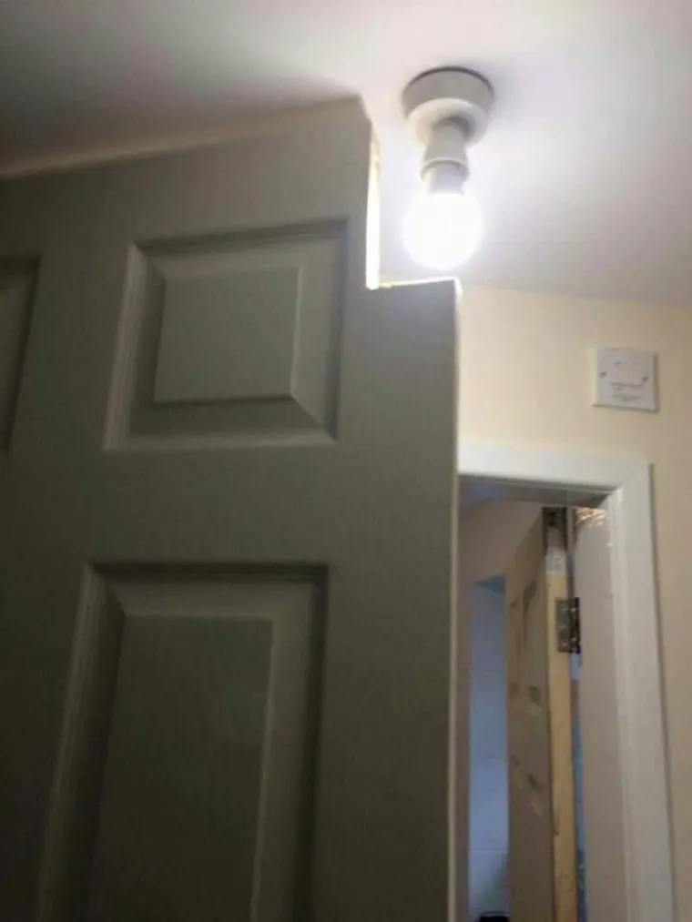 U galeriji smo okupili prizora majstora koji su nekako uspjeli potpuno upropastiti posao kojeg su trebali obaviti. Što sve majstori mogu upropastiti kada malo previše popiju na poslu, provjerite u nastavku.