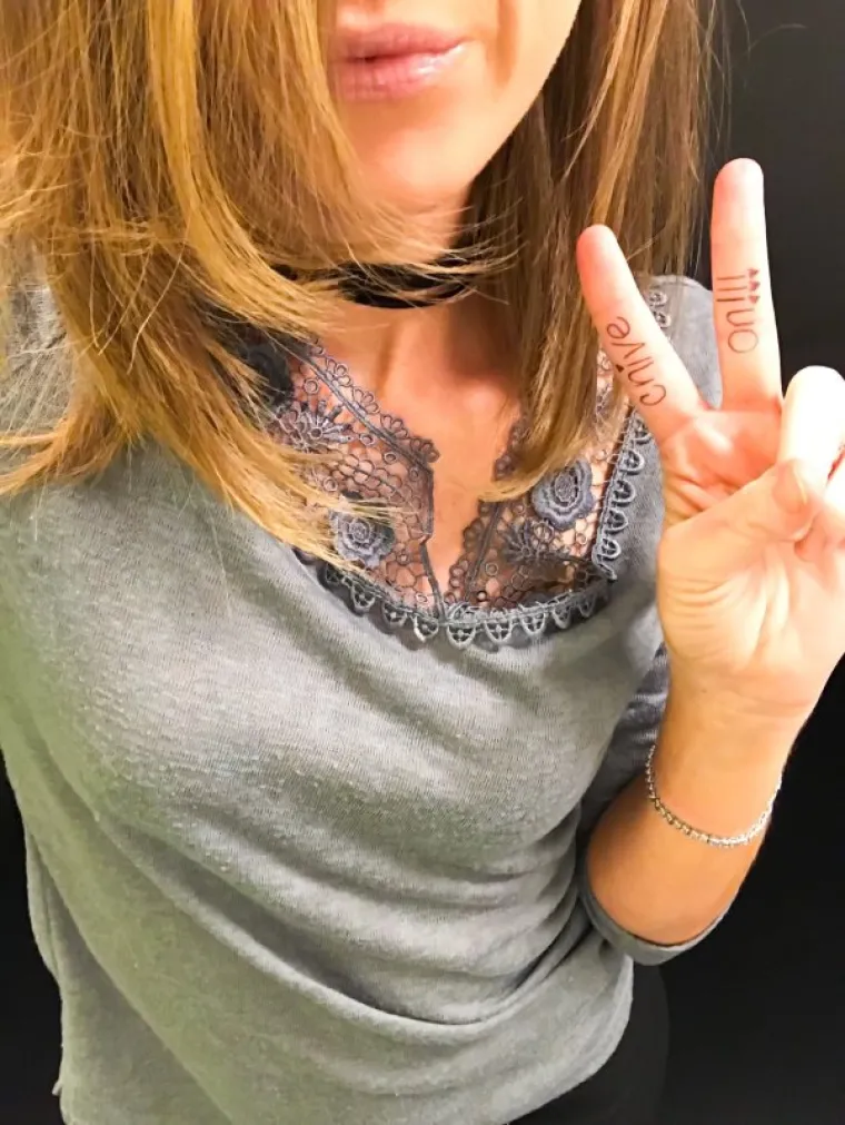 KOLEGICE KOJE NE PO&Scaron;TUJU DRESS CODE: Dodu&scaron;e, nitko od kolega se ne buni...