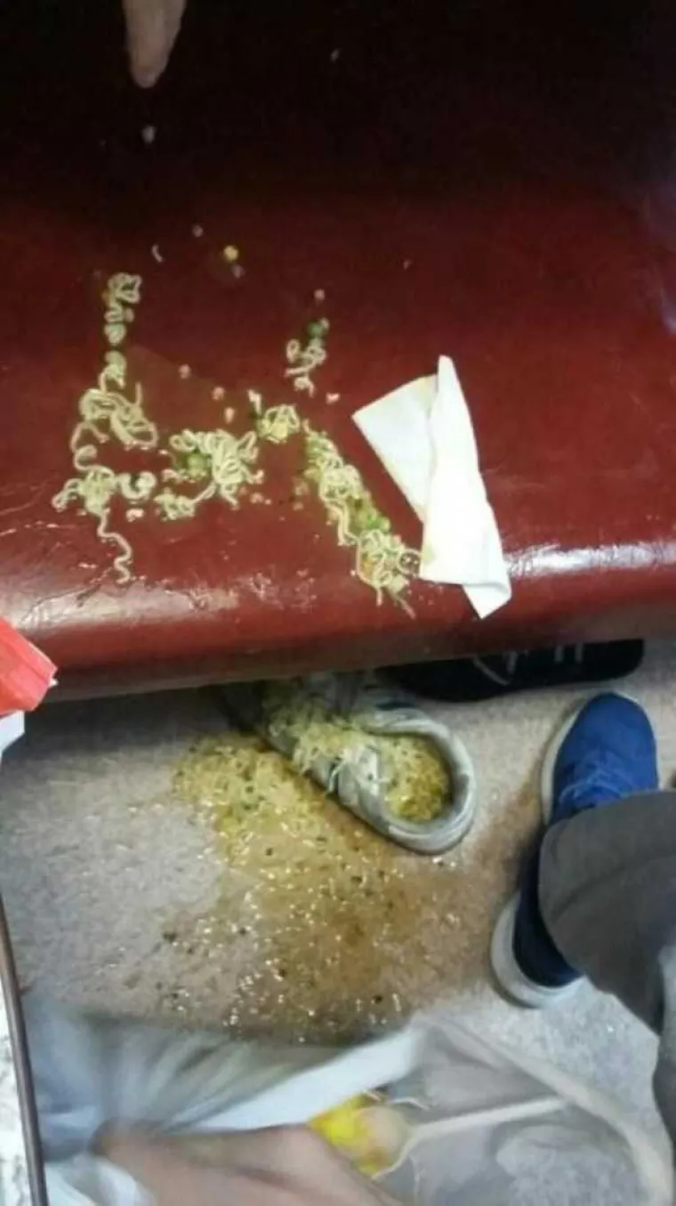 NAVODNO SVI LJUDI MOGU NAUČITI KUHATI, KOJI JE ONDA NJIHOV PROBLEM? Imaju velikih problema, pogledajte &scaron;to izvode