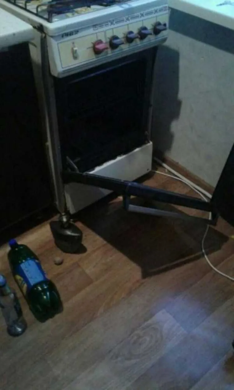 NAVODNO SVI LJUDI MOGU NAUČITI KUHATI, KOJI JE ONDA NJIHOV PROBLEM? Imaju velikih problema, pogledajte &scaron;to izvode