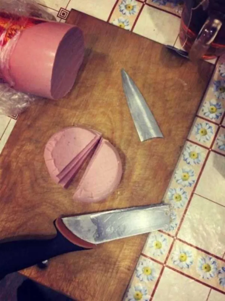 NAVODNO SVI LJUDI MOGU NAUČITI KUHATI, KOJI JE ONDA NJIHOV PROBLEM? Imaju velikih problema, pogledajte &scaron;to izvode