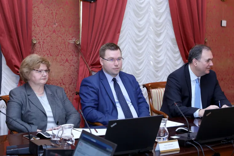 Vlada RH raspravljala o Nacrtu prijedloga zakona o &scaron;umama