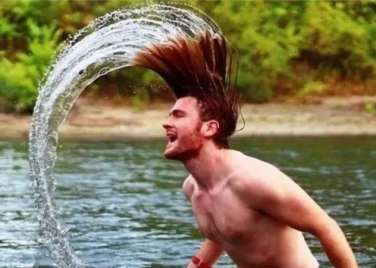 ODLUČILI POKAZATI DA I ONI ZNAJU POZIRATI ZA INSTAGRAM: Isprobali sigurne poze za skupljanje lajkova, &scaron;to kažete?