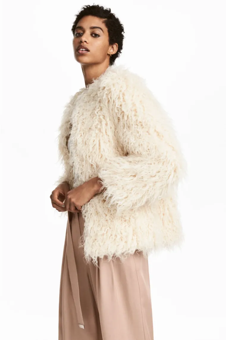 Čupava jakna, H&amp;M, 449,92 kune