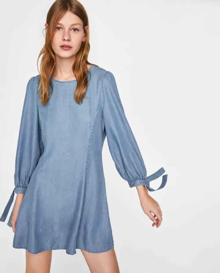 Mini haljina s ma&scaron;nama, Zara, 229,90 kuna