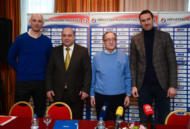 Červar objavio popis igrača za reprezentativni tjedan u travnju