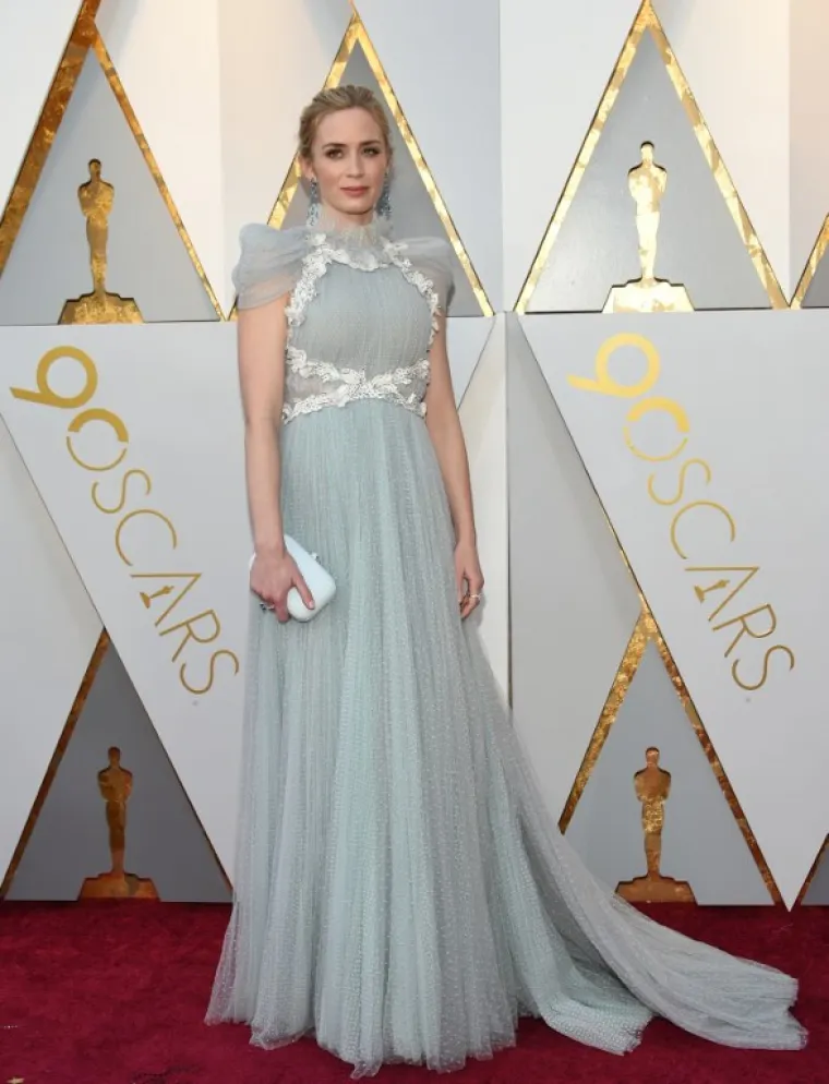 Glumica Emily Blunt u bajkovitoj Schiaparelli Haute Couture haljini