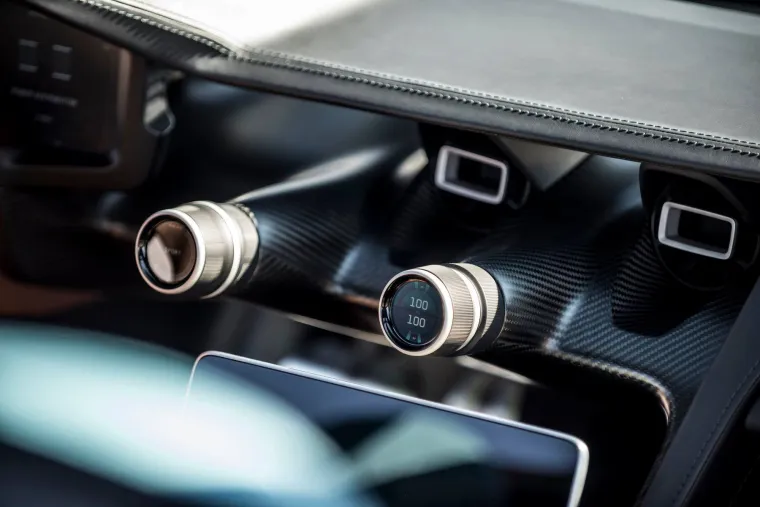 [FOTO] MATE RIMAC PREDSTAVIO CONCEPT_TWO I ODU&Scaron;EVIO SVIJET: Pogledajte spektakularan novi hiperautomobil