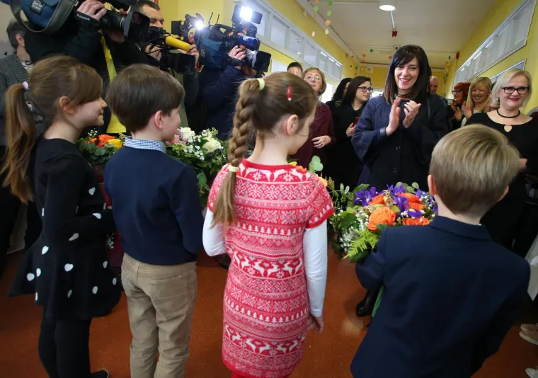 Ministrica Divjak obi&scaron;la O&Scaron; Tina Ujevića u sklopu projekta vanjskog vrednovanja