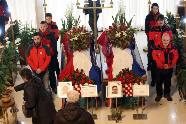 Opro&scaron;taj od 'ljudina': 'Va&scaron;a srca kucala su u savr&scaron;enoj simfoniji, zauvijek ćemo vas čuvati u sjećanju...'