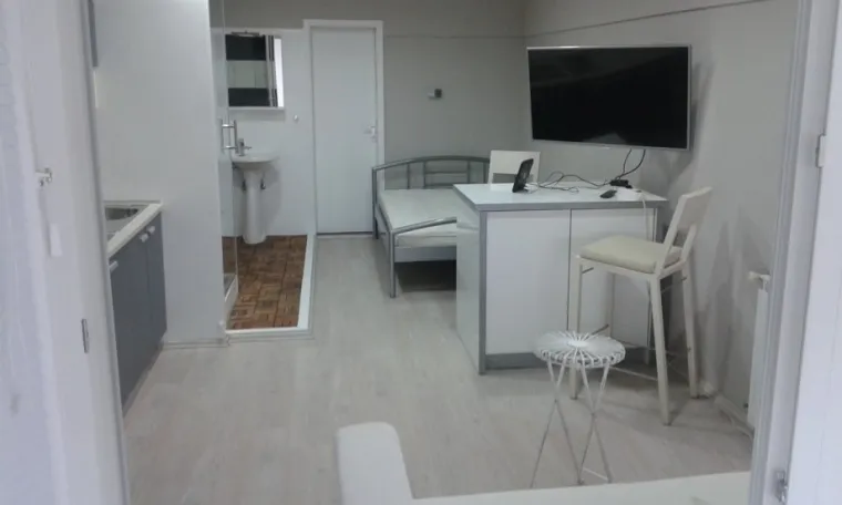 'Zatvorski ugođaj za 200 eura': urnebesan oglas za najam 'open space' studija u zagrebačkoj Dubravi