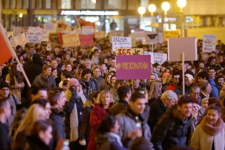 U Zagrebu žene promar&scaron;ile na 8. mart i poslale jasnu poruku