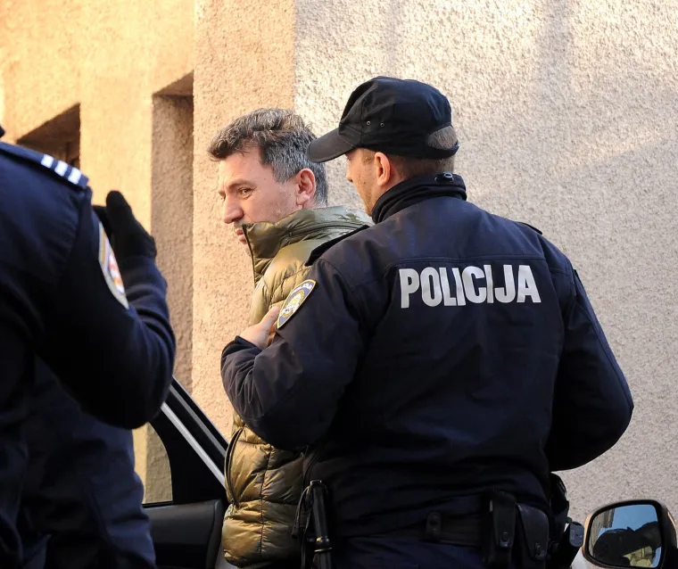 Pogledajte privođenje: ovo su ljudi koji su 'pali' sa 100 kilograma kokaina