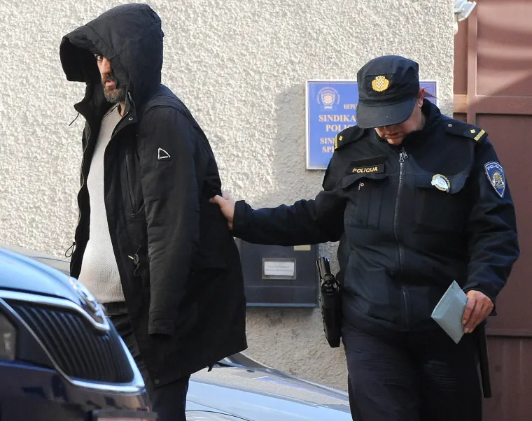 Pogledajte privođenje: ovo su ljudi koji su 'pali' sa 100 kilograma kokaina