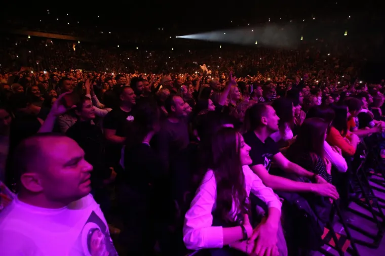 PANONSKI MORNAR ODRŽAO JO&Scaron; JEDAN KONCERT ZA PAMĆENJE: Đorđe Bala&scaron;ević odu&scaron;evio prepunu Spaladium Arenu