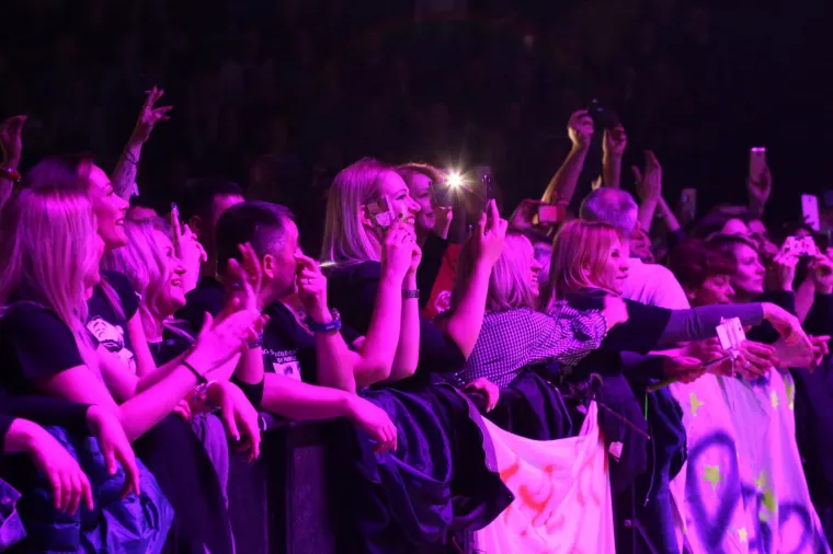 PANONSKI MORNAR ODRŽAO JO&Scaron; JEDAN KONCERT ZA PAMĆENJE: Đorđe Bala&scaron;ević odu&scaron;evio prepunu Spaladium Arenu